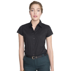 Camisa de Manga Corta con Corte Ajustado,